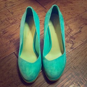 Cole Hann pumps